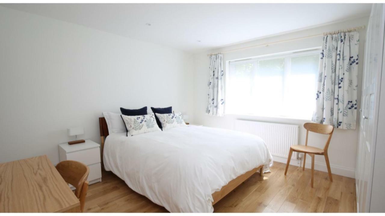 ★ Luxury Oxford Apartment ★ Sleeps 4, Free Parking מראה חיצוני תמונה